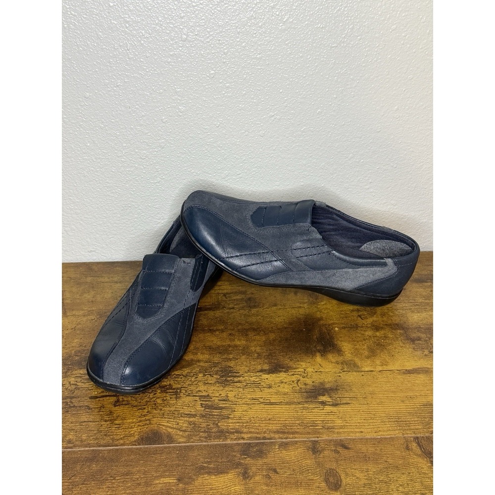 Clarks Bendables Leather Slip On Shoe 83495 Women 9M Navy‎